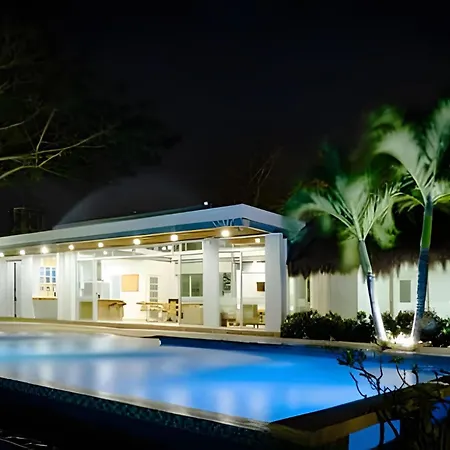 Modern & Fresh | Arroyito W/pool & Barbecue Villa